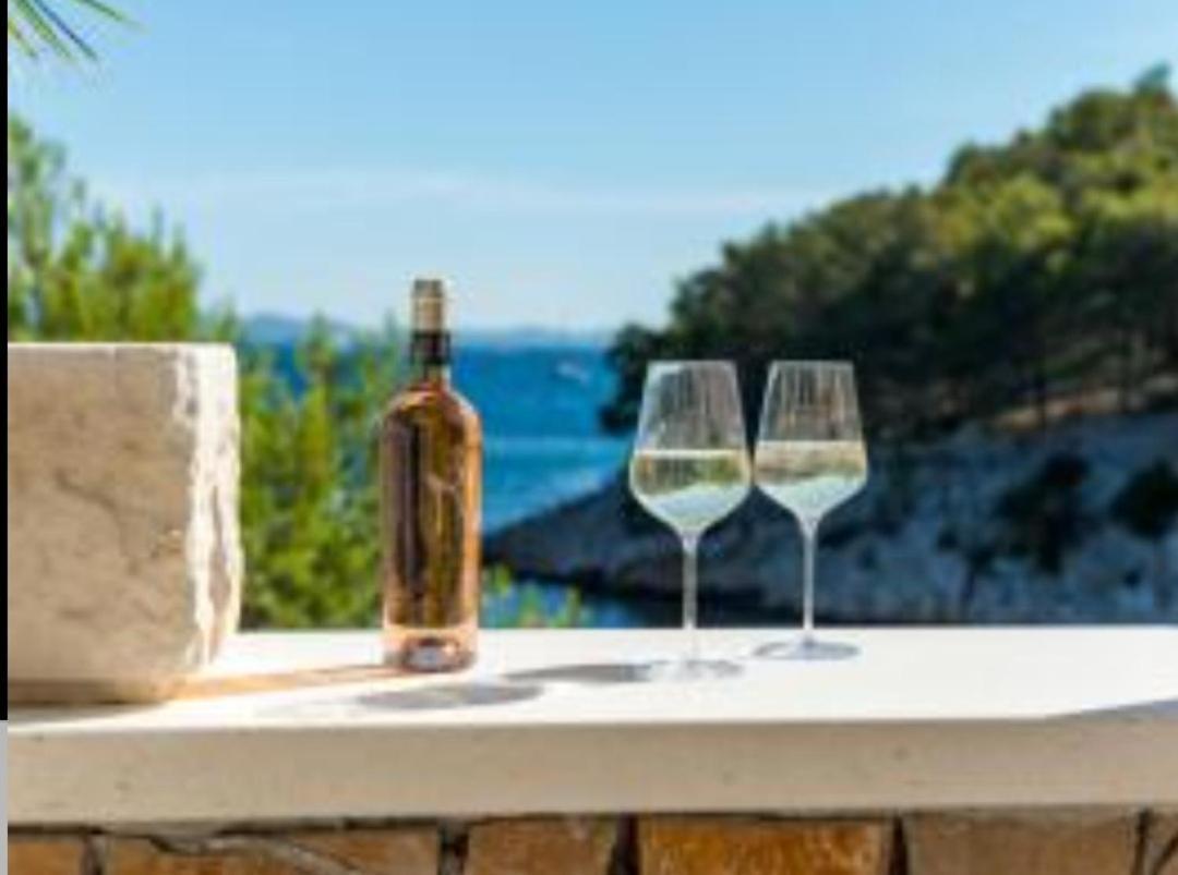 Villa Sunrise With Sea View Rogač Екстериор снимка